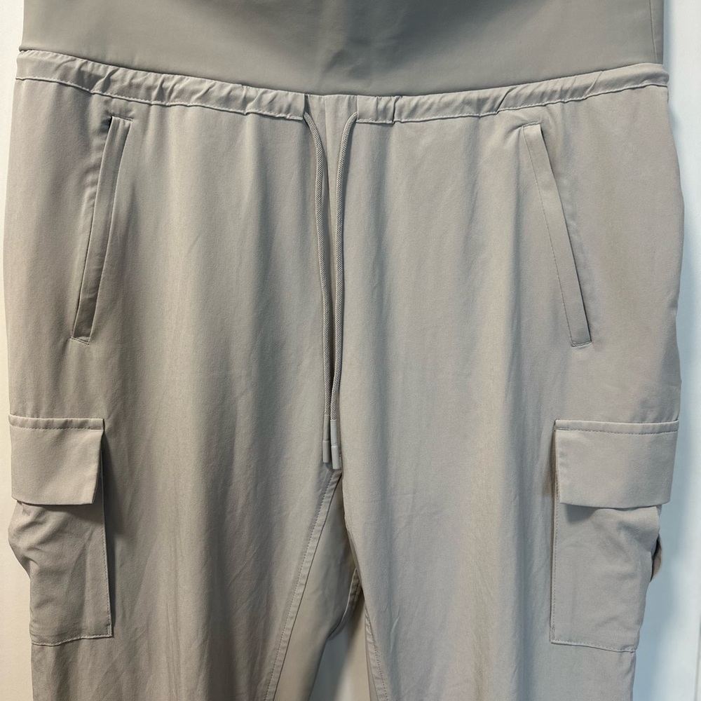 Athleta Sutton Drawstring Cargo Tech Jogger Pant … - image 5